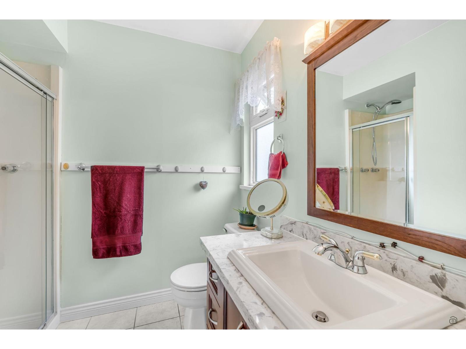 Photo 18 of 12841 69 Avenue, Surrey BC
