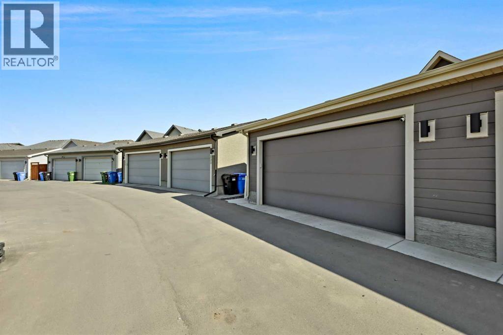 Photo 47 of 537 Marine Drive Se, Calgary AB