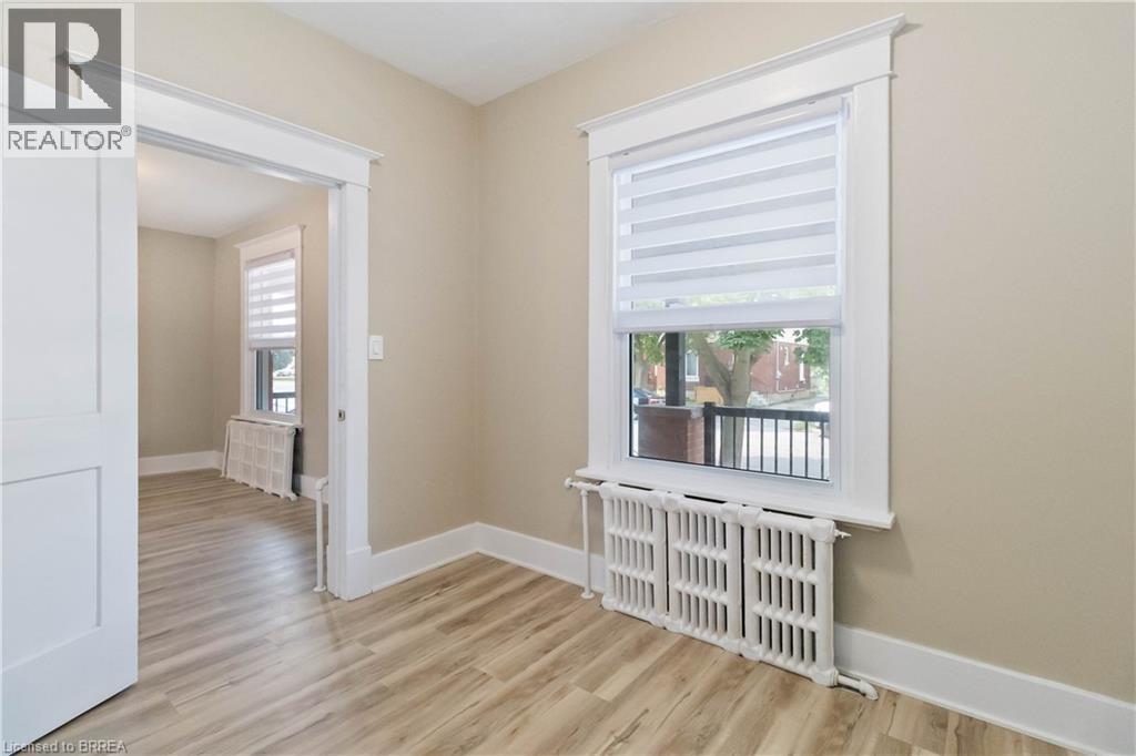 Photo 21 of 179 Grey Street, Brantford ON
