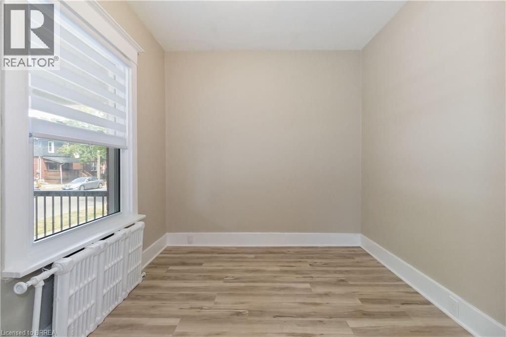 Photo 11 of 179 Grey Street, Brantford ON