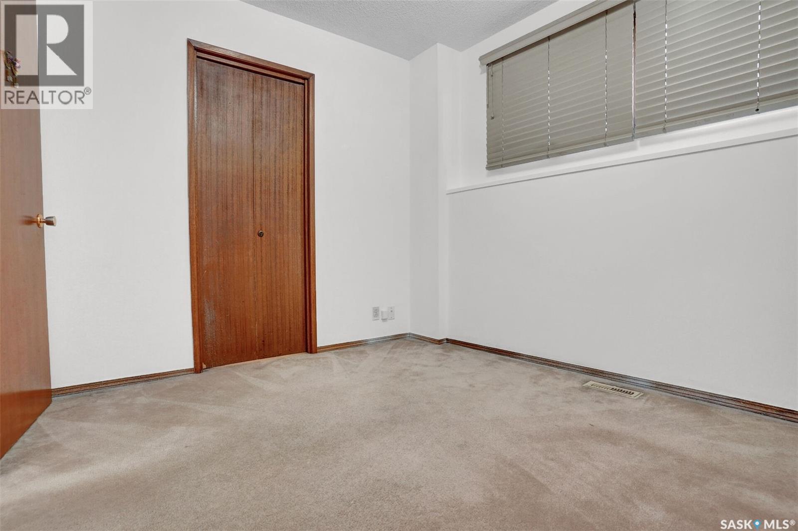 Photo 20 of 1540 9th Avenue E, Regina SK