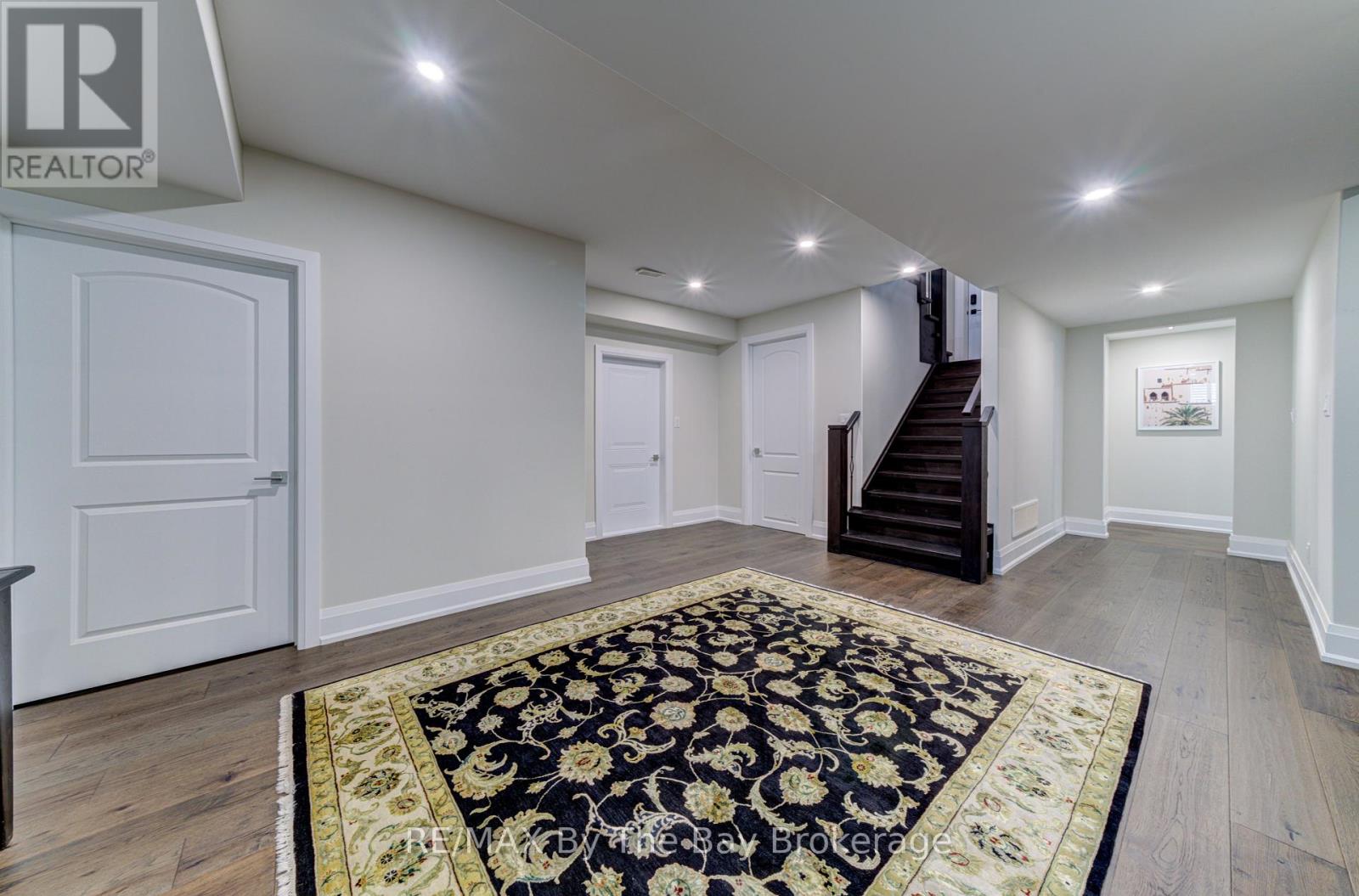 Photo 17 of 833 Eastdale Drive, Wasaga Beach ON