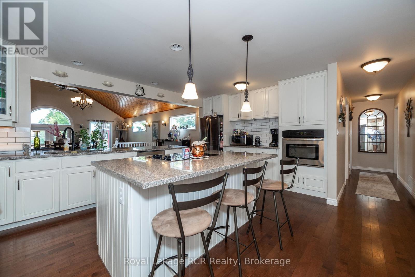 Photo 43 of 113 Glenwood Place, West Grey ON