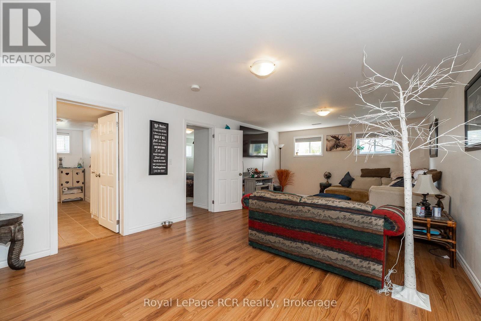 Photo 16 of 113 Glenwood Place, West Grey ON