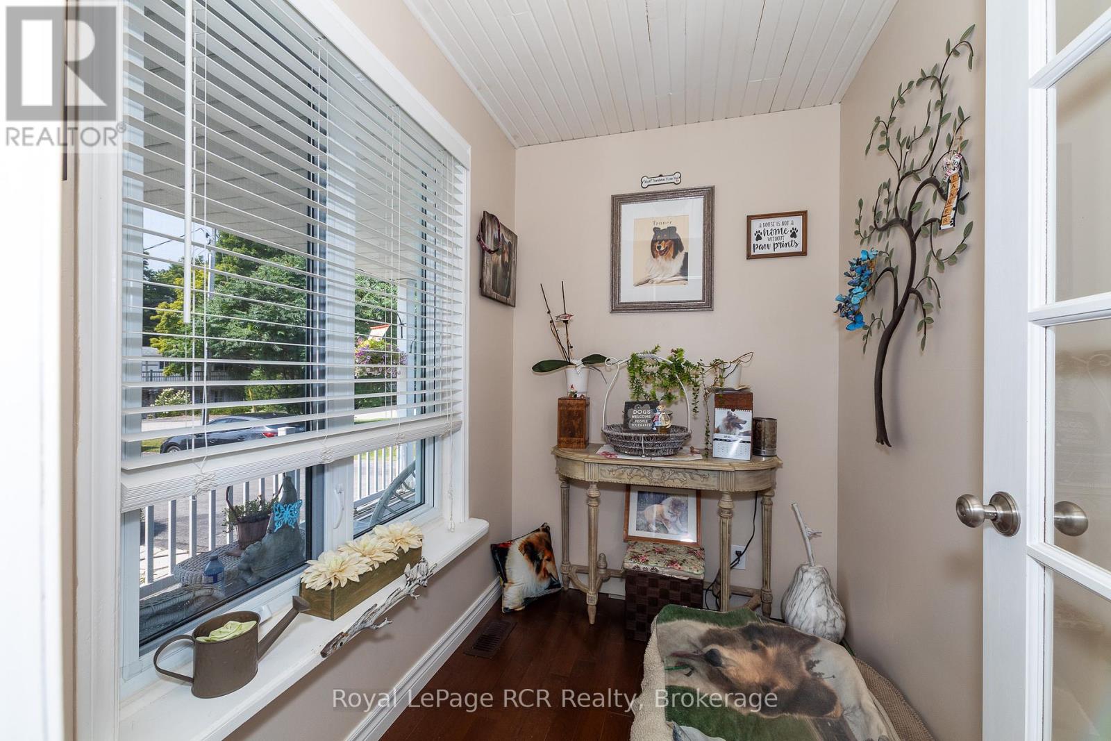 Photo 33 of 113 Glenwood Place, West Grey ON