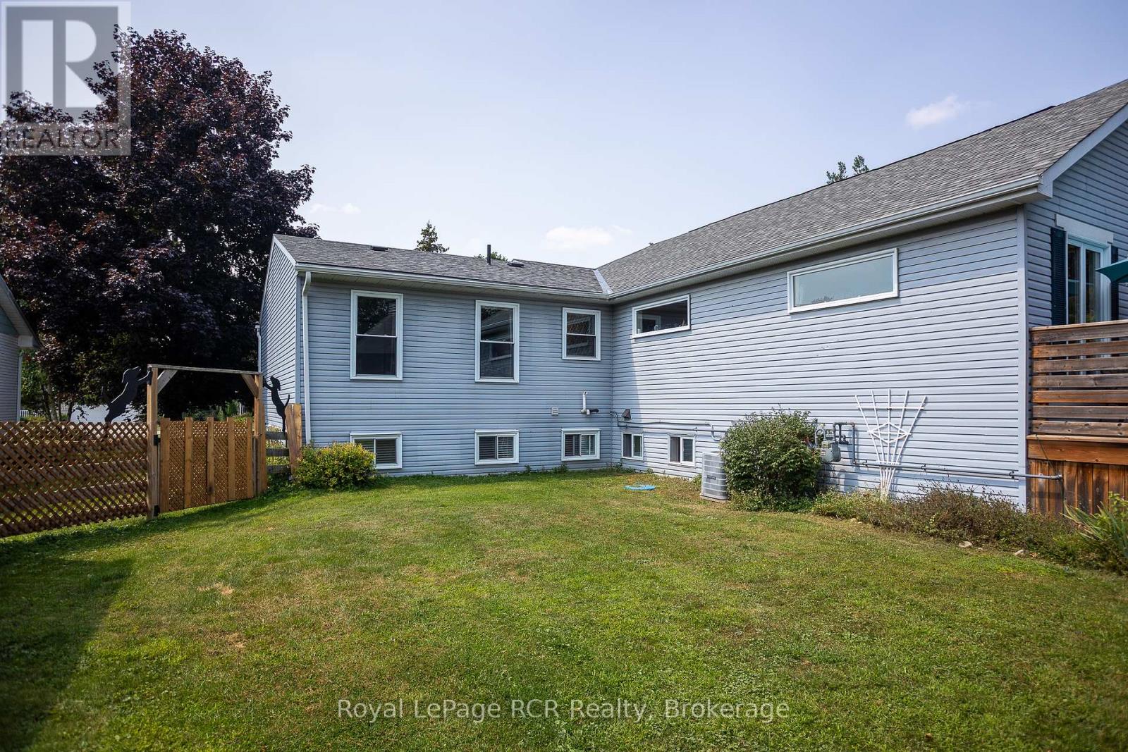 Photo 22 of 113 Glenwood Place, West Grey ON