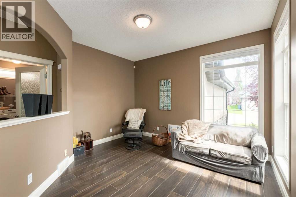 Photo 15 of 169 Tuscany Ridge Park Nw, Calgary AB