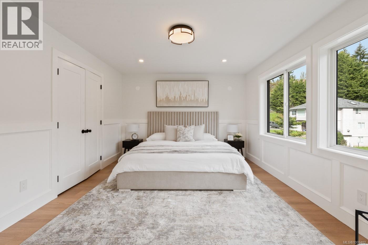 557 Belford Pl - 11