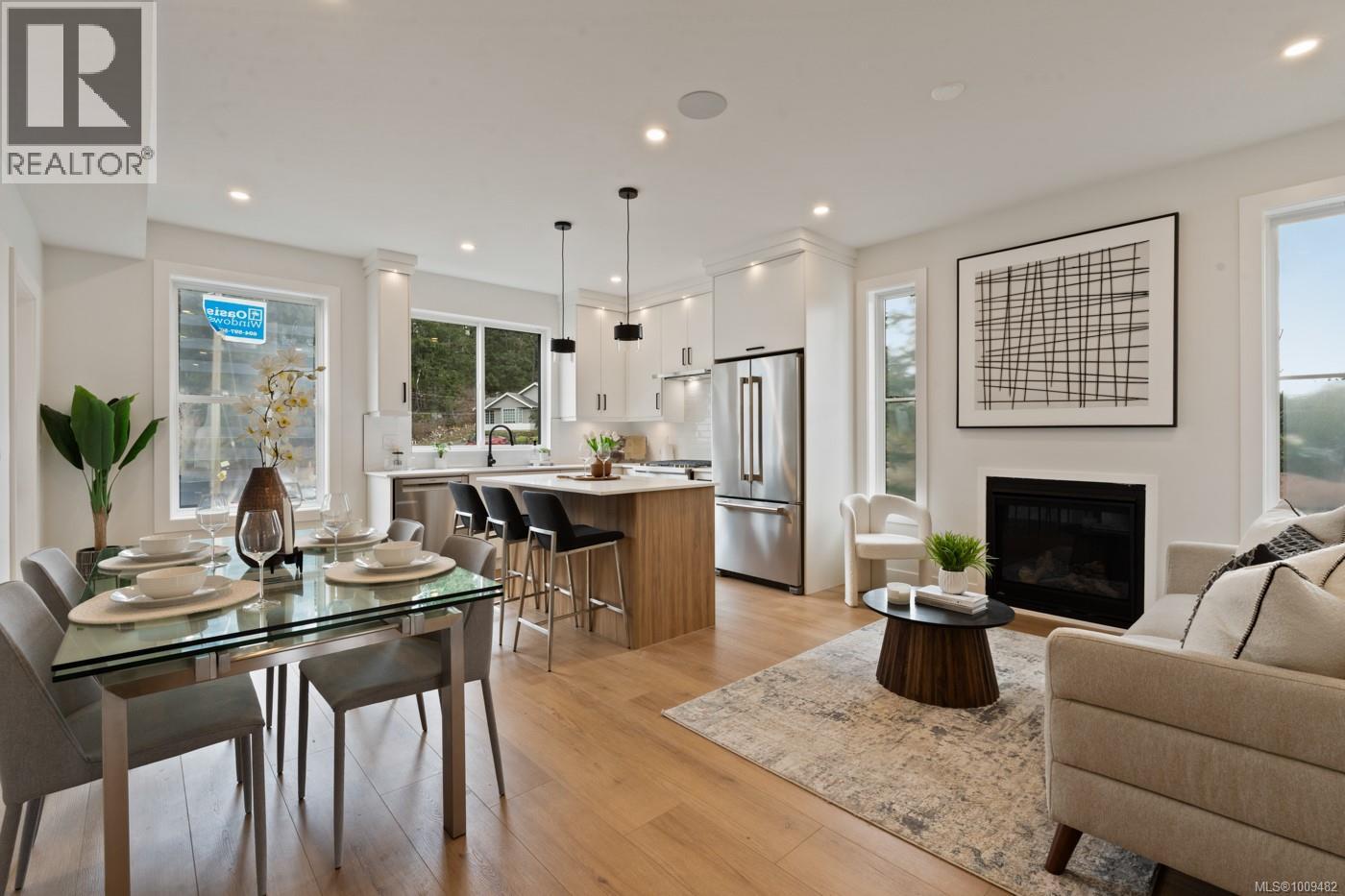 557 Belford Pl - 7