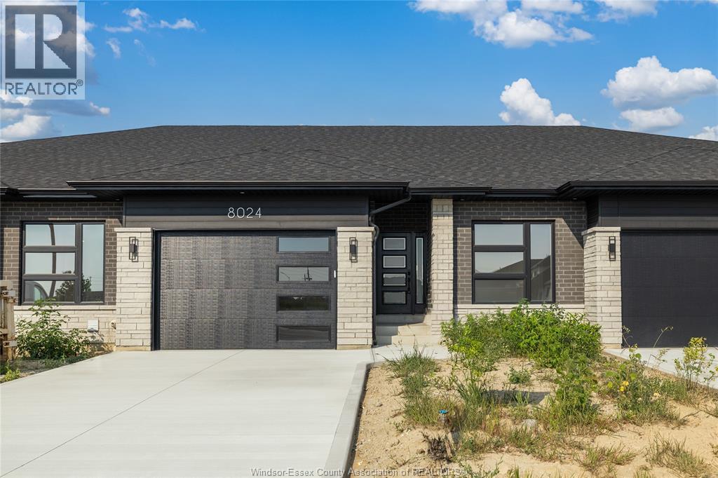 Photo 12 of 8024 Meo Boulevard, Lasalle ON