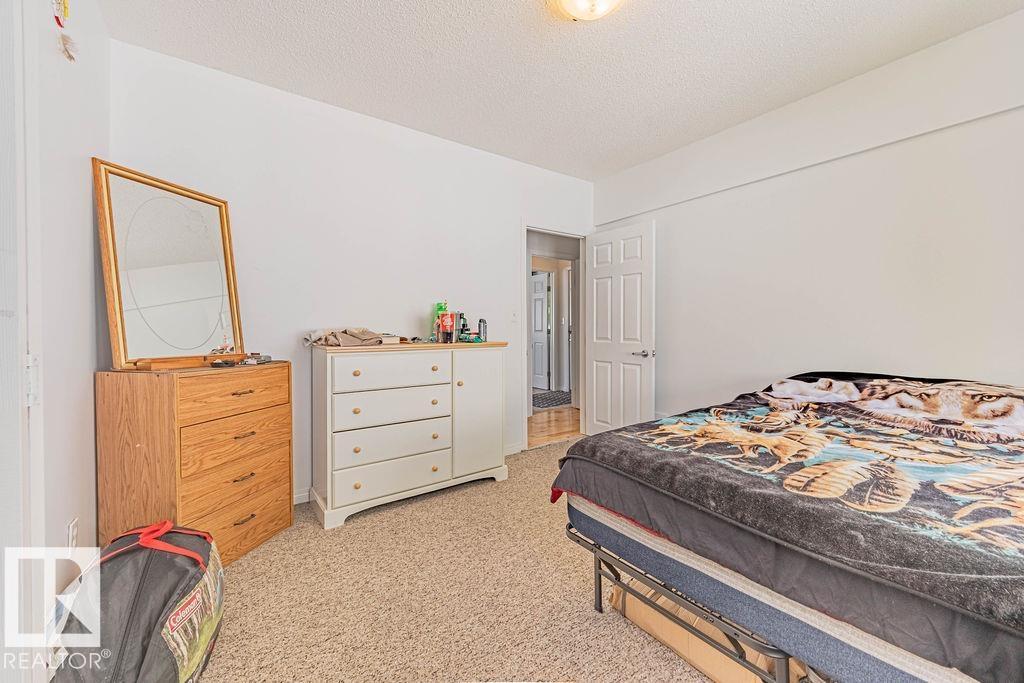 Photo 16 of 11606 67 St Nw, Edmonton AB