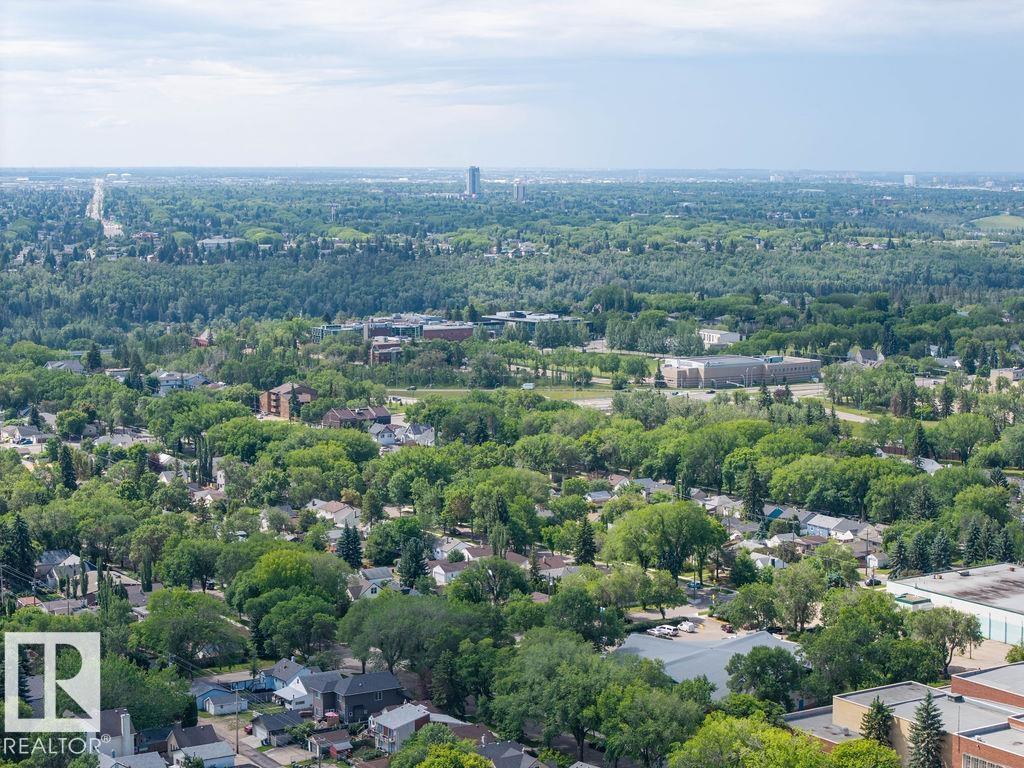 Photo 39 of 11606 67 St Nw, Edmonton AB