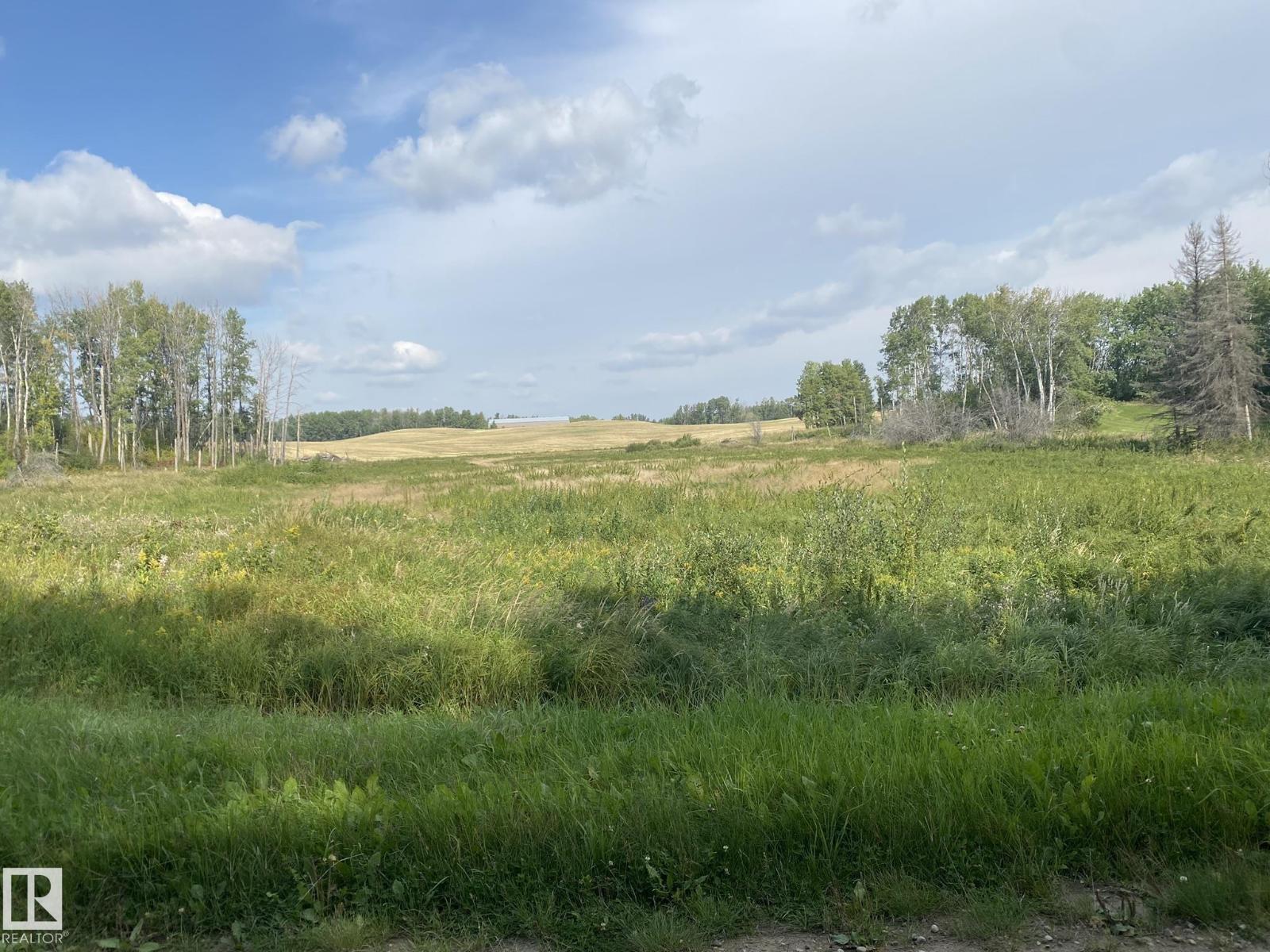 Photo 1 of 55 54013 Rge Road 30, Rural Lac Ste Anne County AB