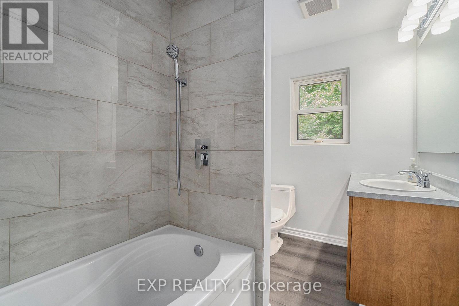 Photo 23 of 3854 Prince Of Wales Drive, Ottawa ON