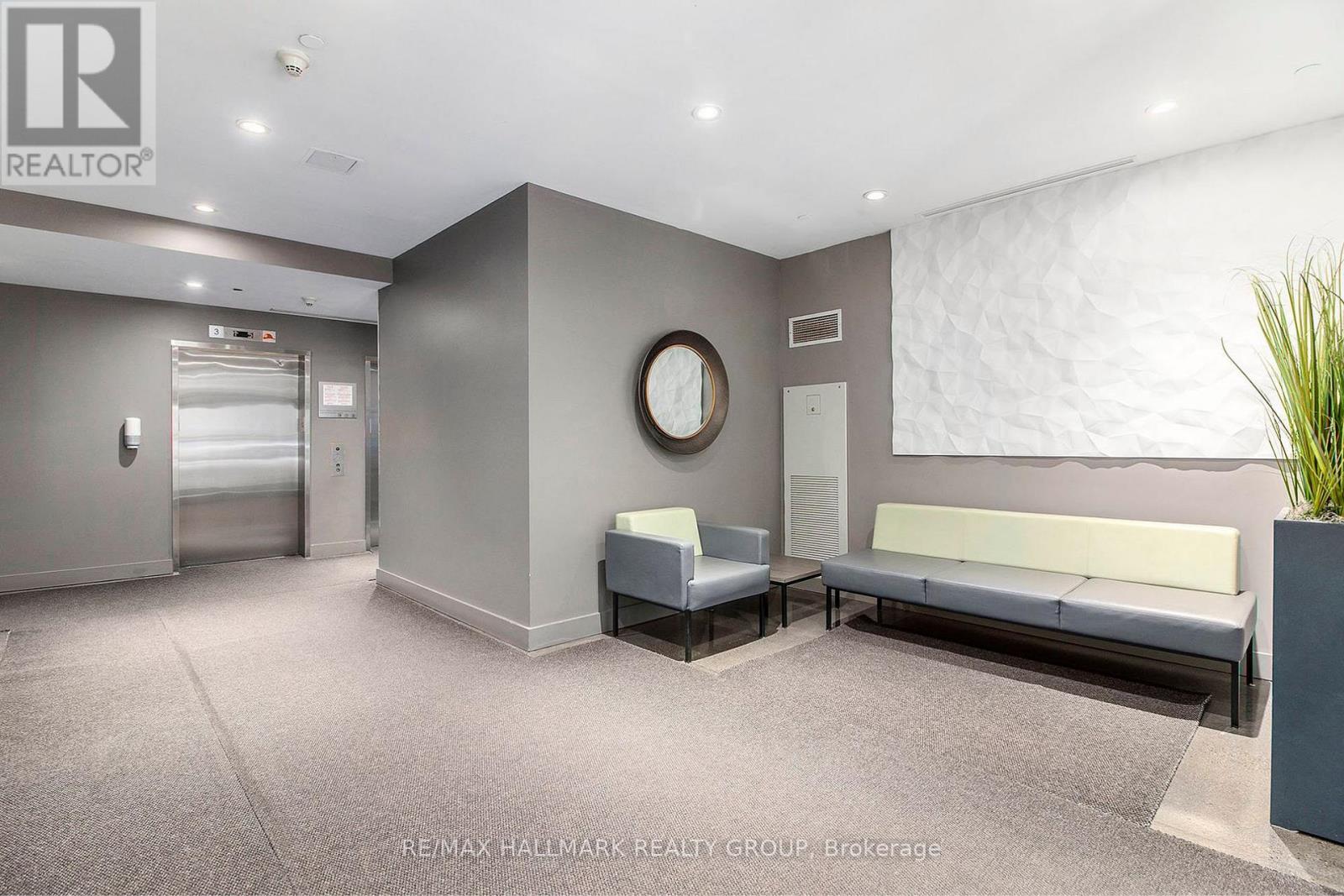 Photo 25 of 805 383 Cumberland Street, Ottawa ON
