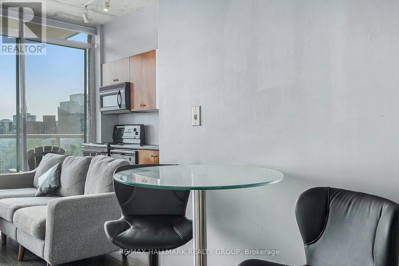 Photo 28 of 805 383 Cumberland Street, Ottawa ON