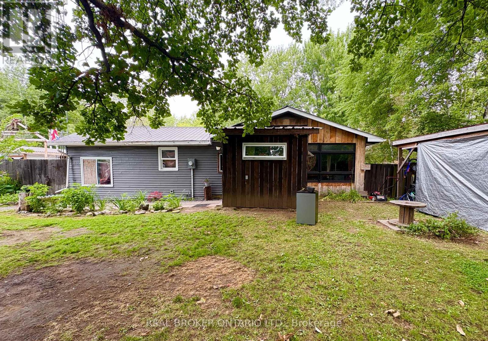 Photo 2 of 2401 Totem Ranch Road, North Grenville ON