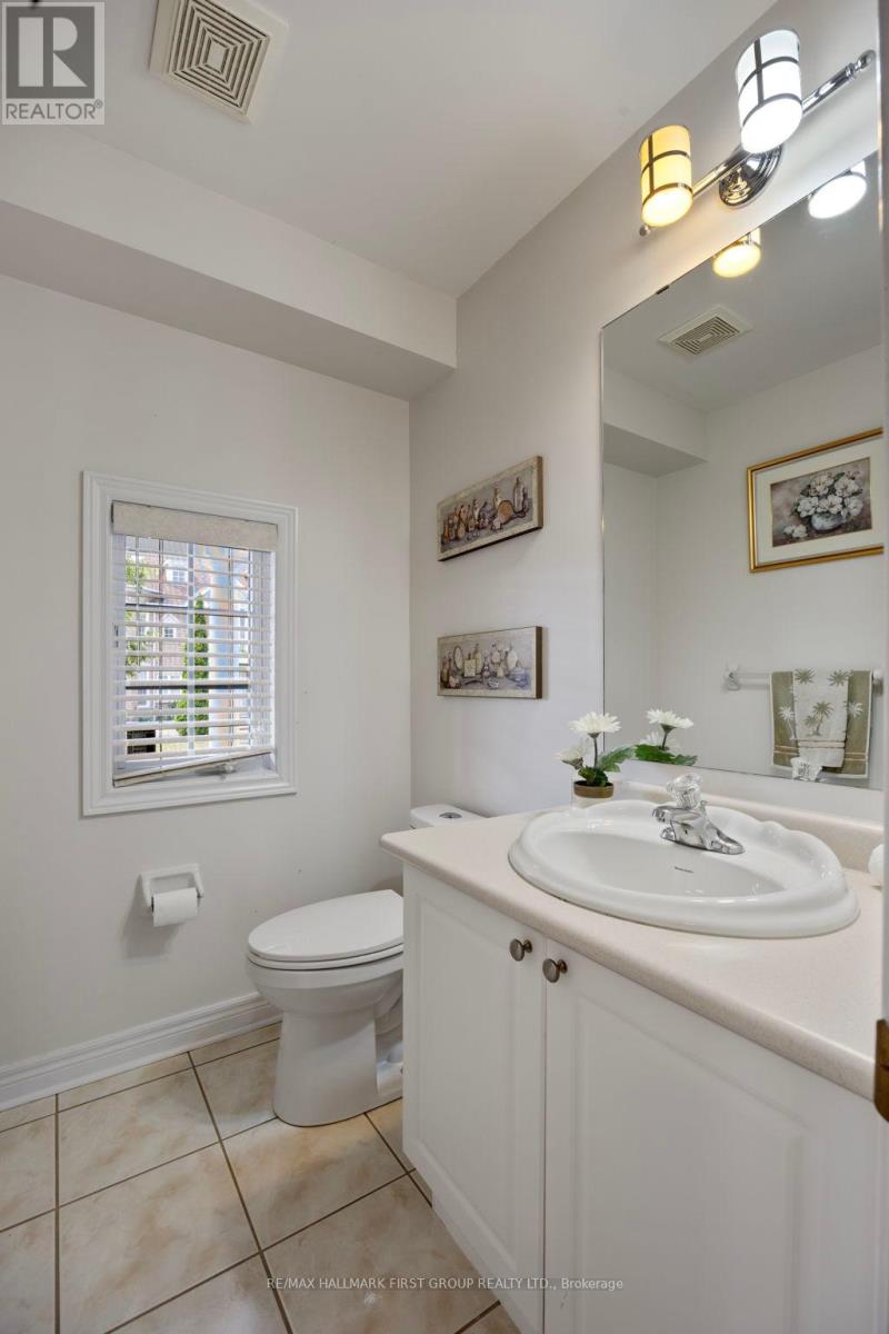 Photo 19 of 19 Ballgrove Crescent, Ajax ON