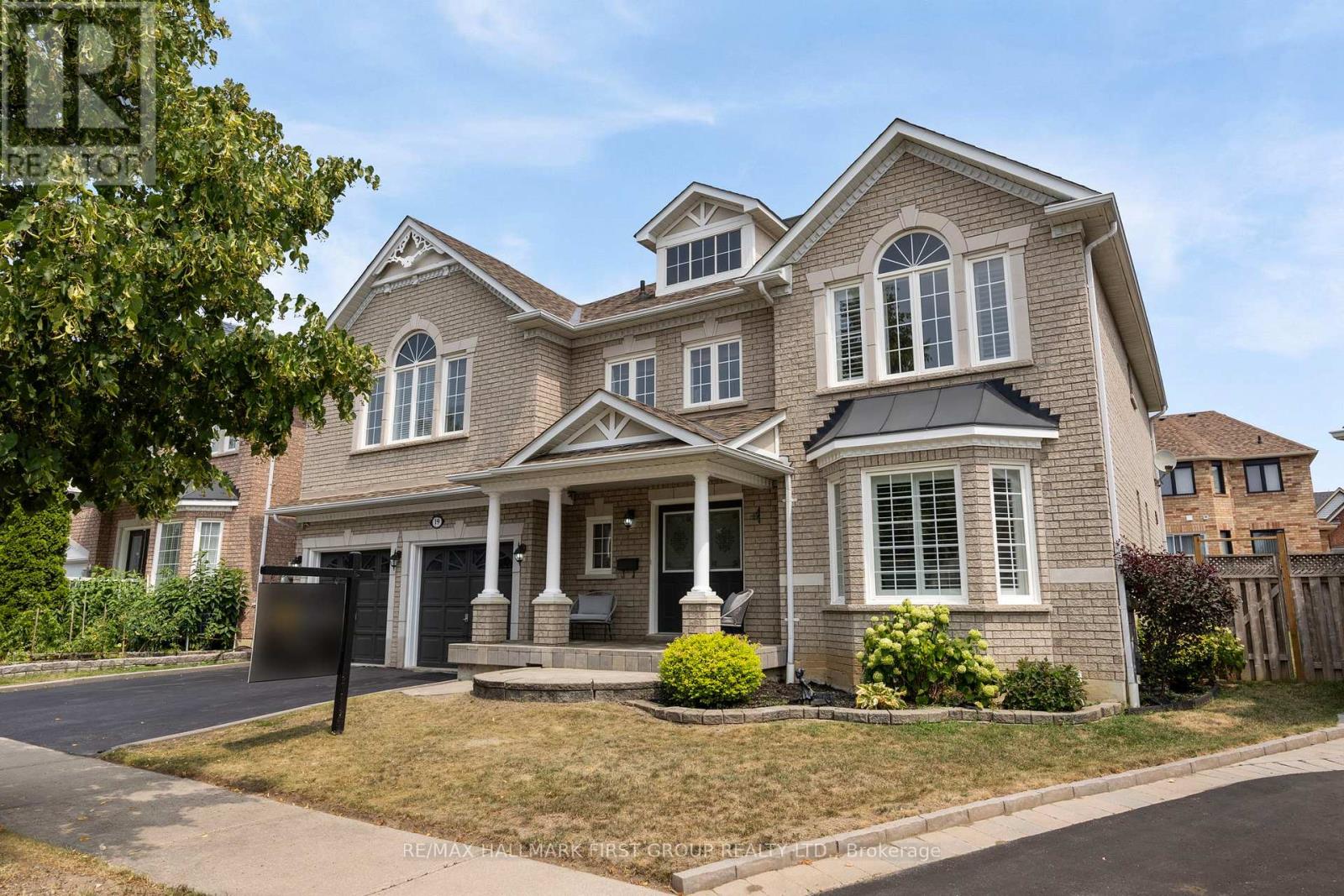 Photo 50 of 19 Ballgrove Crescent, Ajax ON