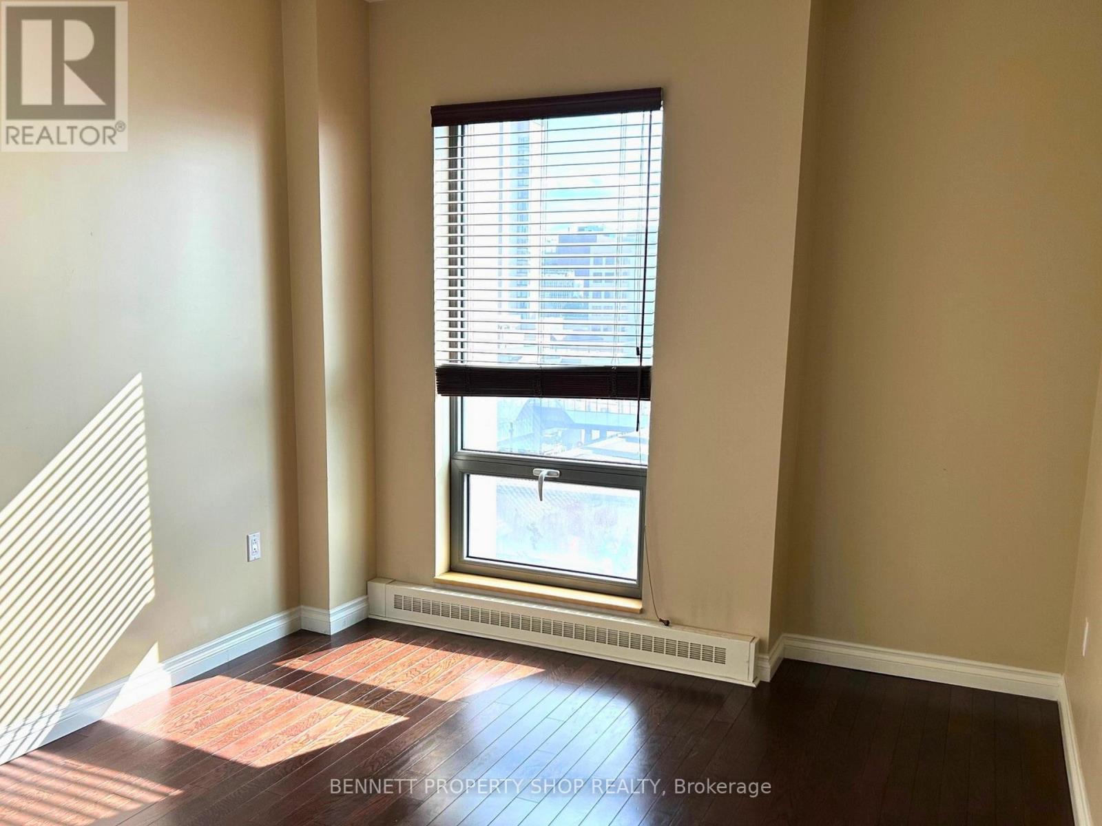 Photo 5 of 602 90 George Street, Ottawa ON