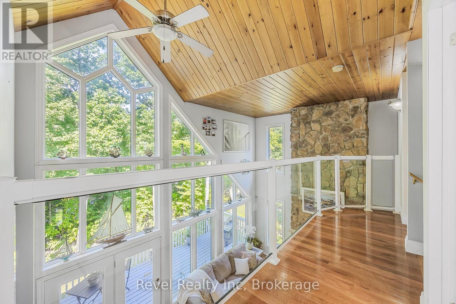 Photo 19 of 10 Musquake Court, Tiny ON