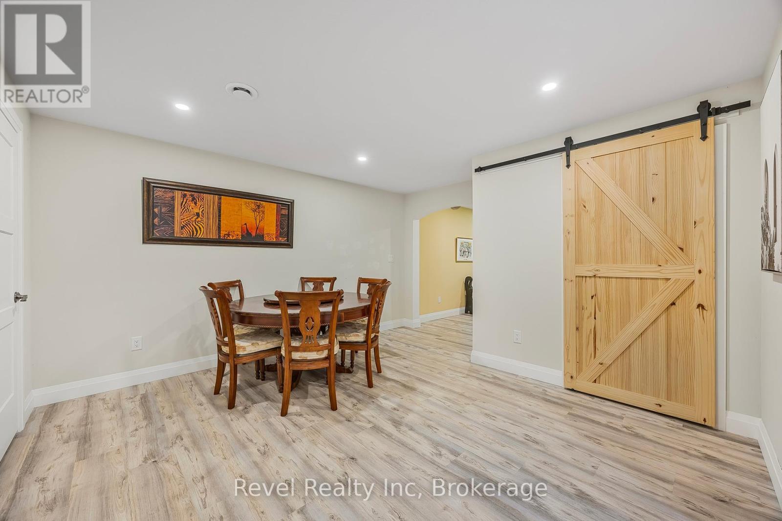 Photo 25 of 10 Musquake Court, Tiny ON