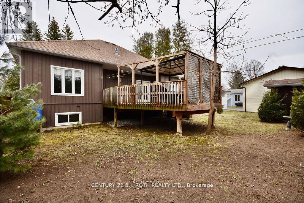 Photo 11 of 1738 Wingrove Avenue, Innisfil ON
