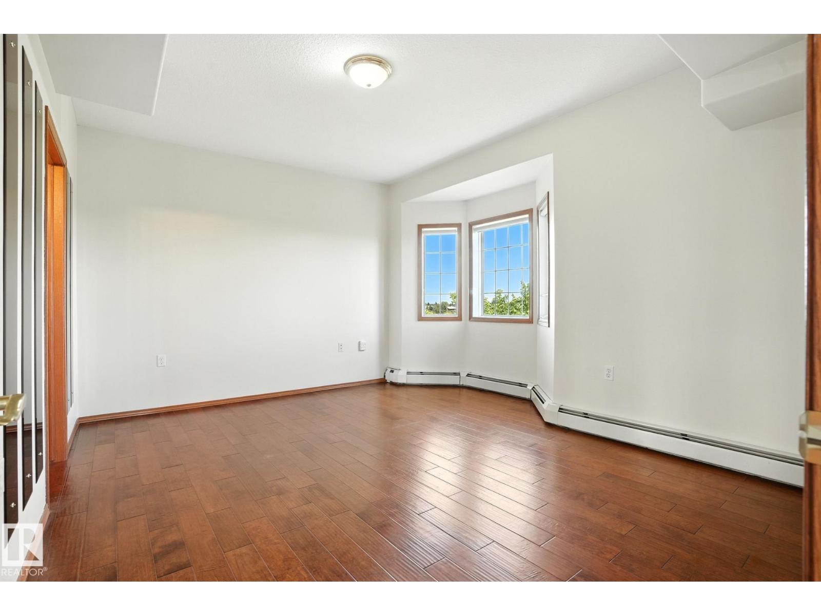 Photo 5 of 430 11260 153 Av Nw, Edmonton AB