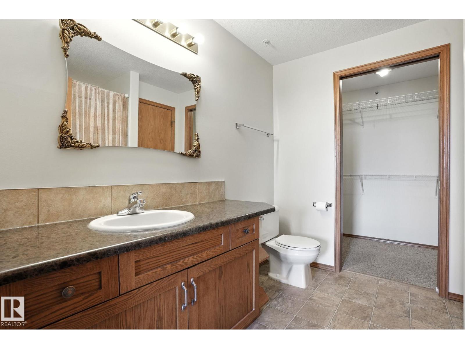 Photo 12 of 430 11260 153 Av Nw, Edmonton AB
