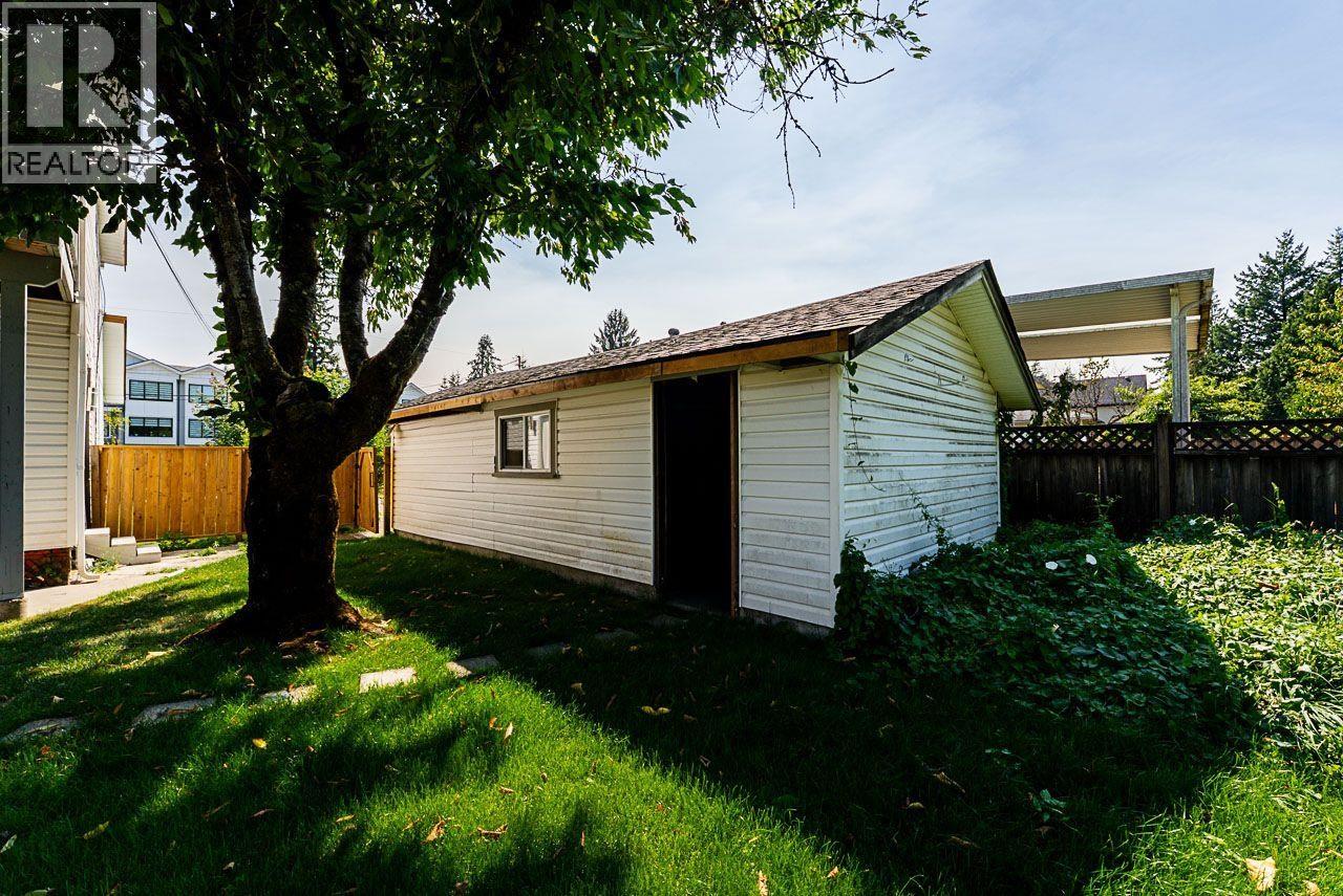 Photo 26 of 1747 Salisbury Avenue, Port Coquitlam BC