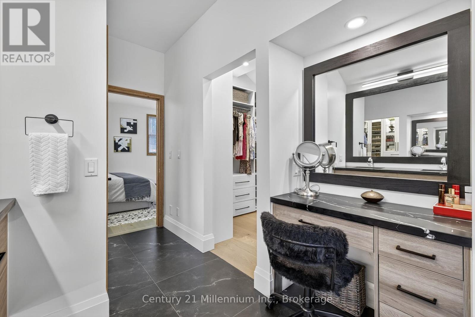Photo 48 of 124 Frederick Street E, Wellington North ON