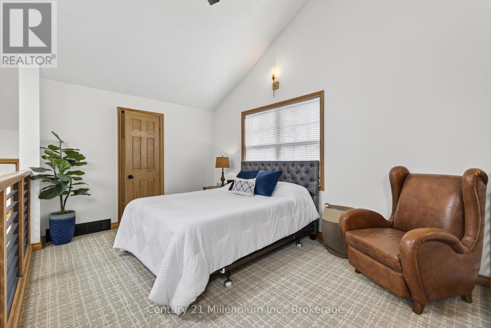 Photo 27 of 124 Frederick Street E, Wellington North ON