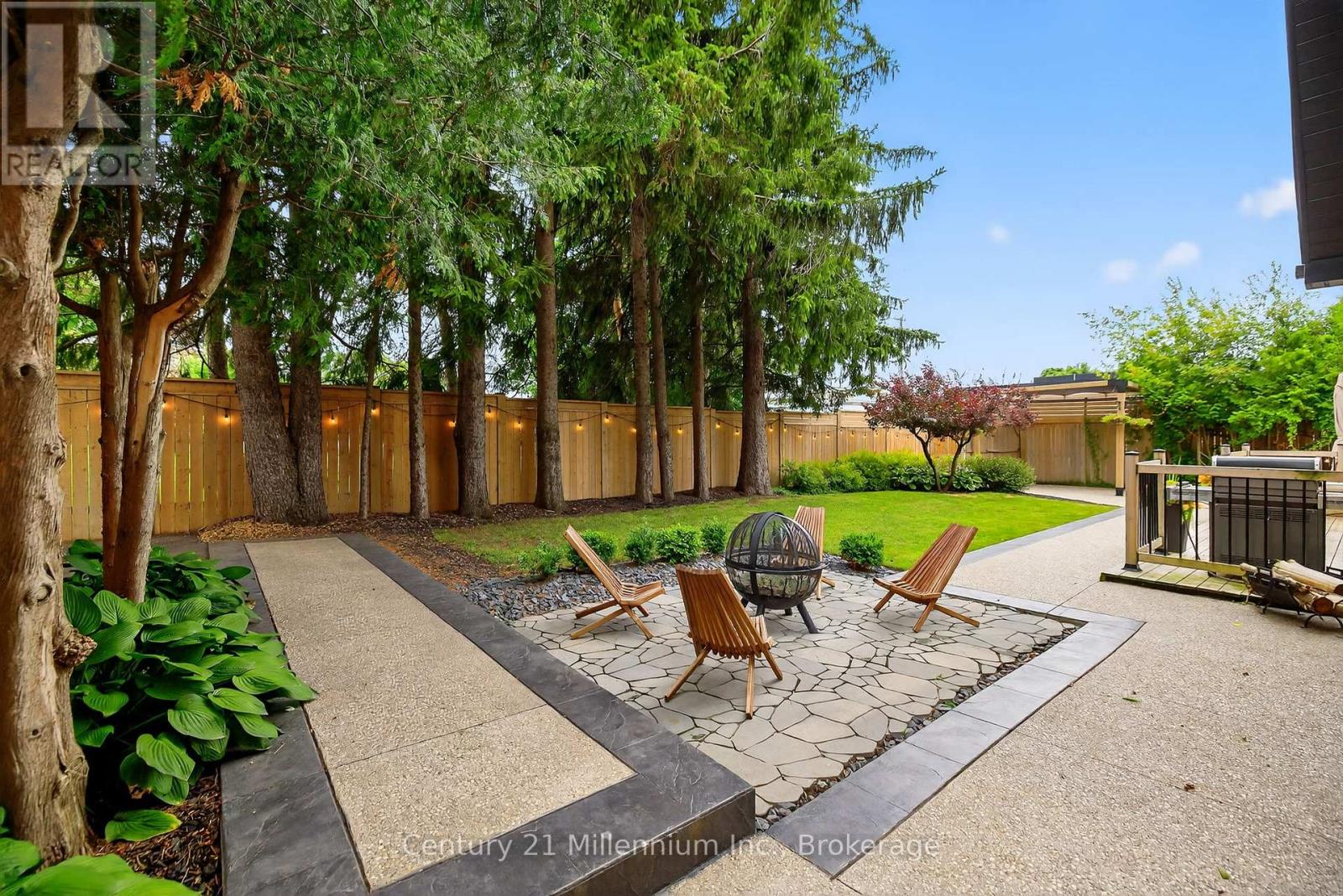 Photo 3 of 124 Frederick Street E, Wellington North ON