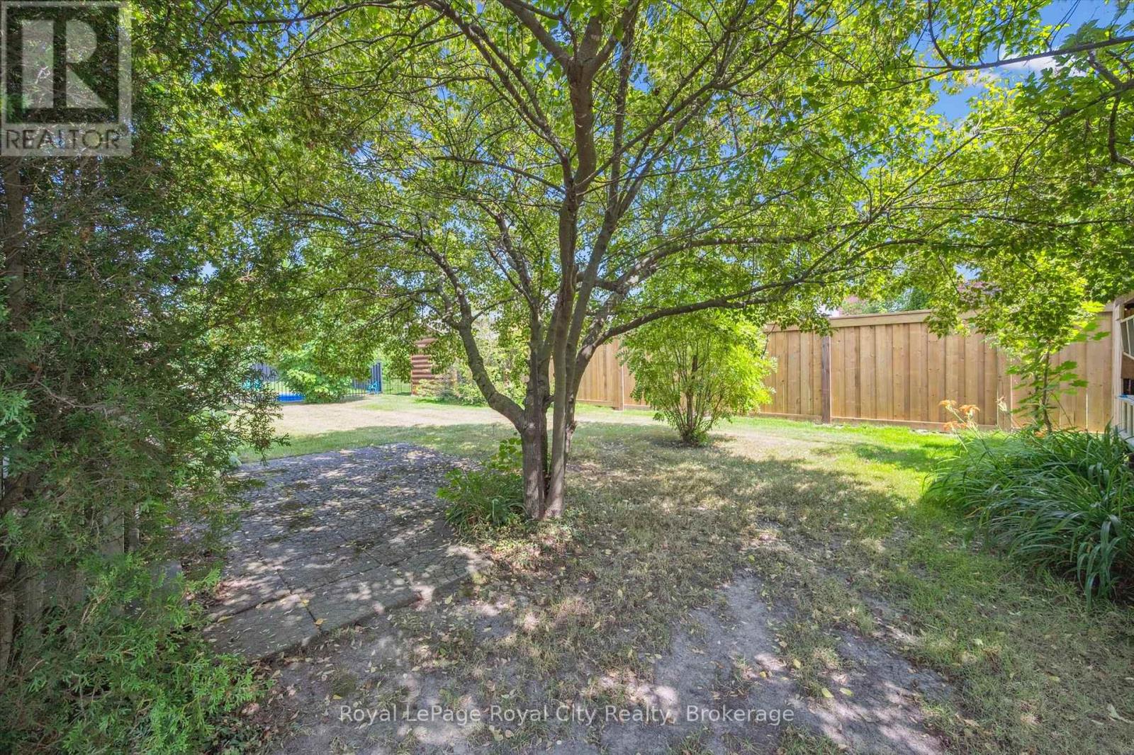 Photo 28 of 267 Irvine Street, Centre Wellington ON