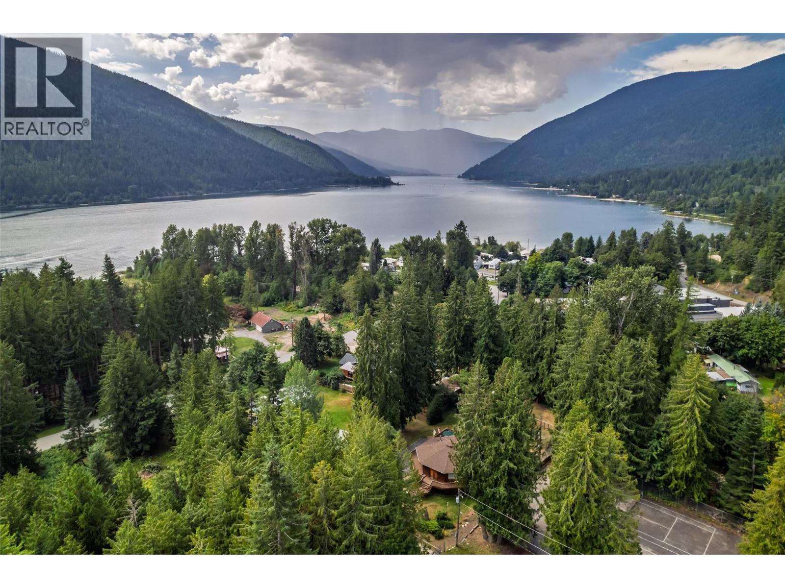 Photo 34 of 2751 Lower Six Mile Road, Nelson BC