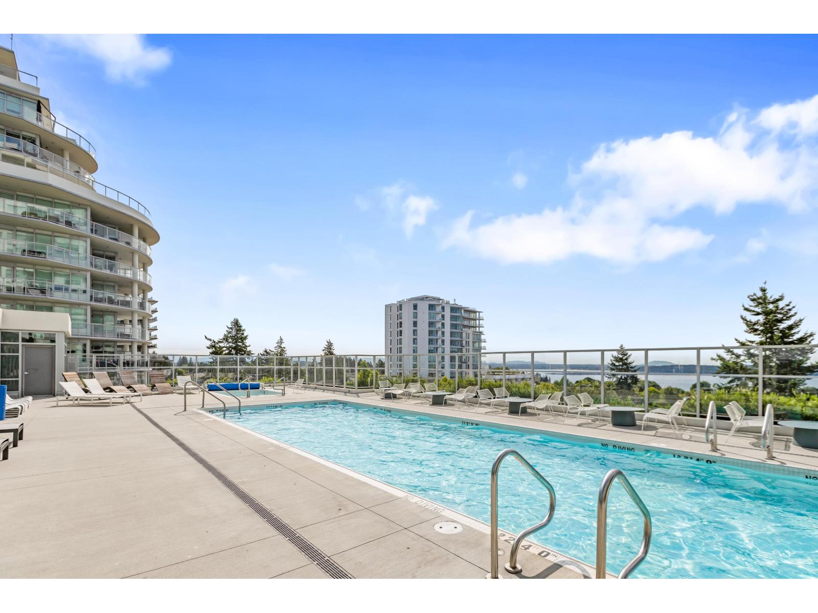601 1441 JOHNSTON ROAD, White Rock
