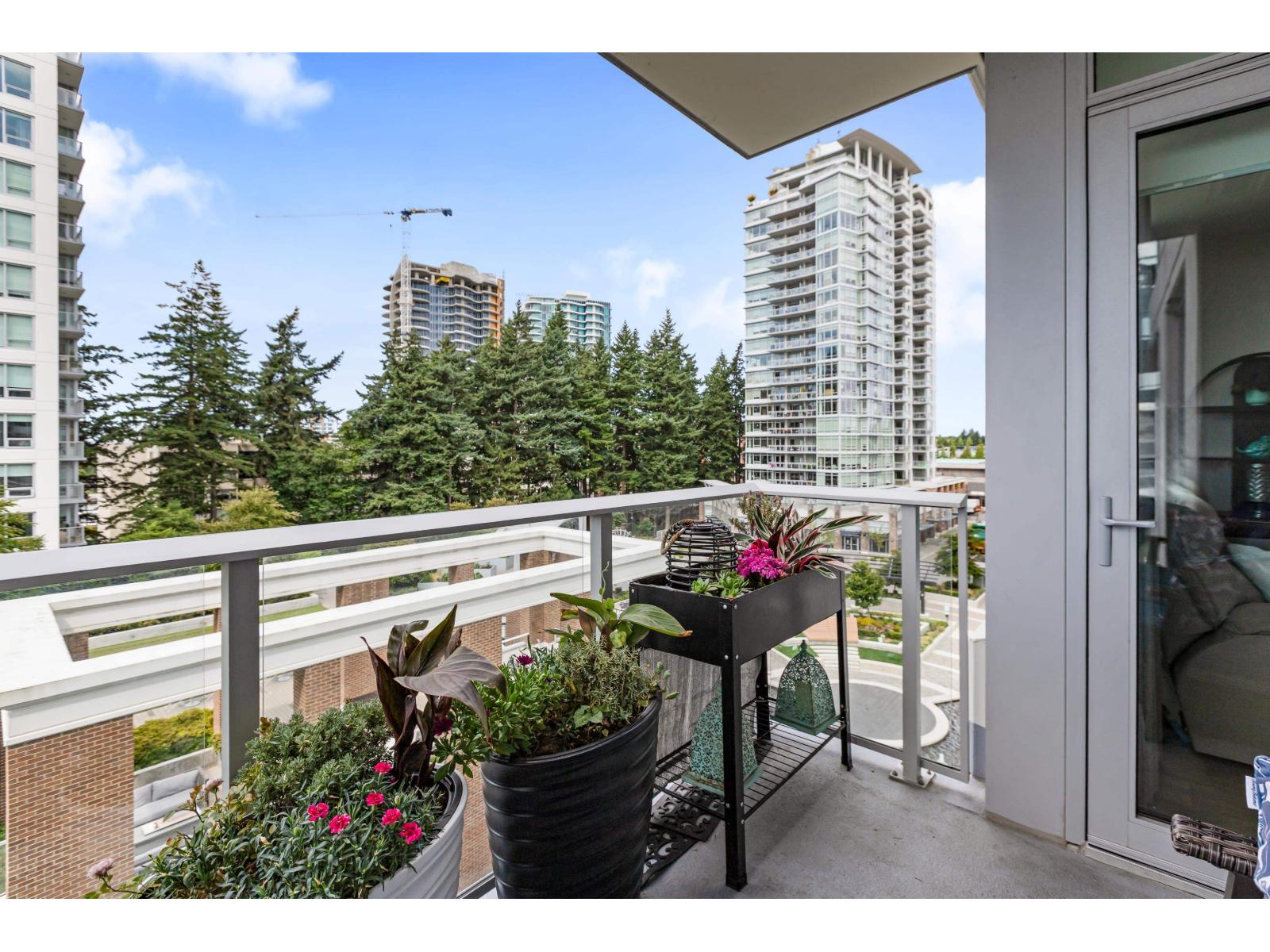 601 1441 JOHNSTON ROAD, White Rock