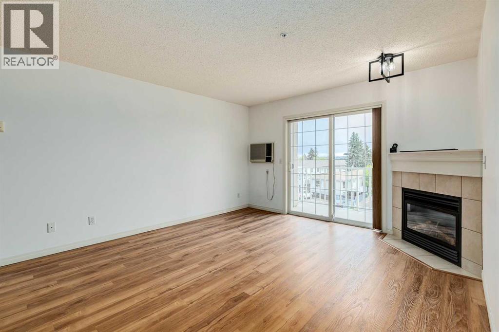 Photo 1 of 301 128 Centre Avenue, Cochrane AB