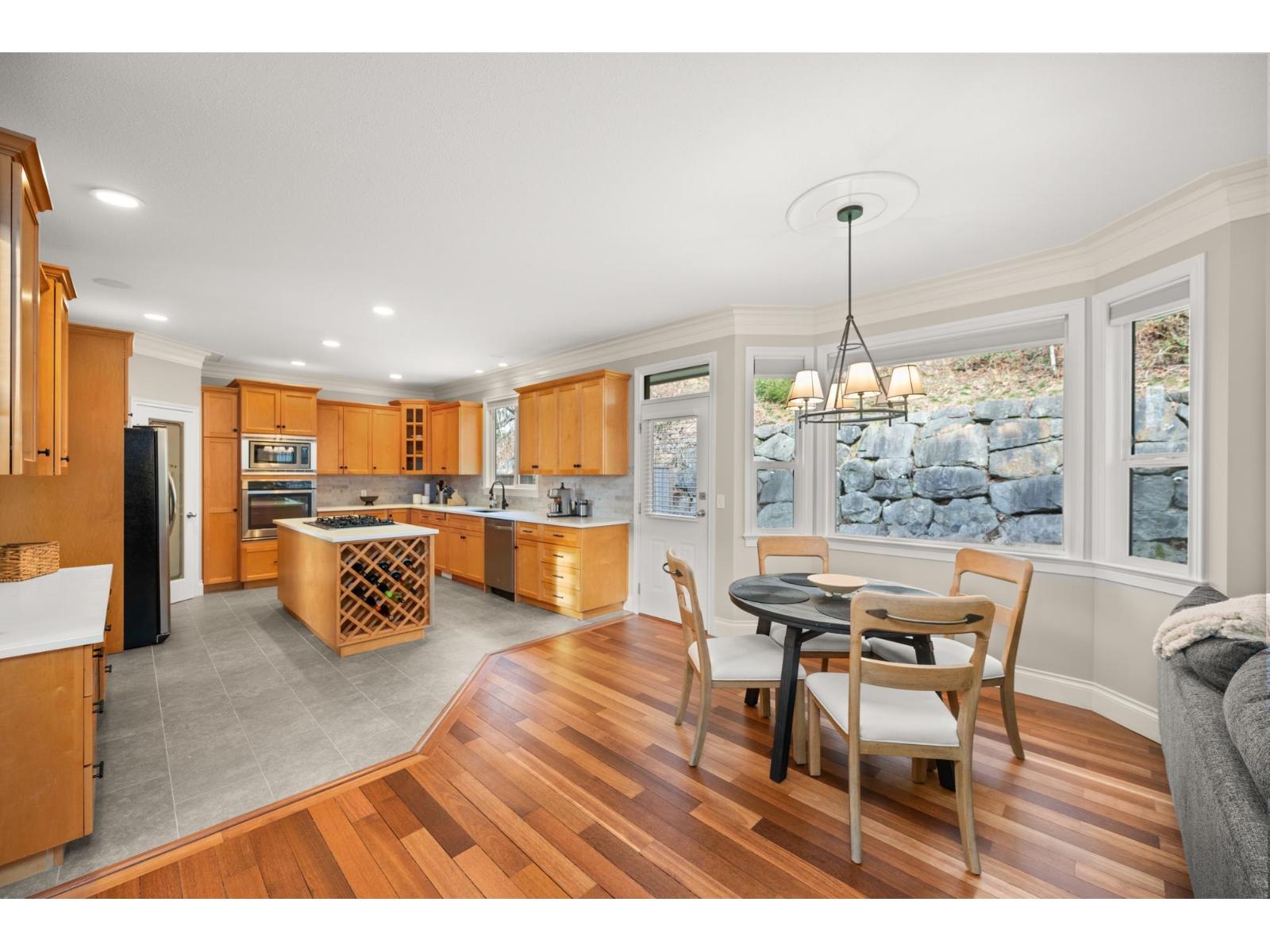 Photo 13 of 35361 Kinloch Place, Abbotsford BC