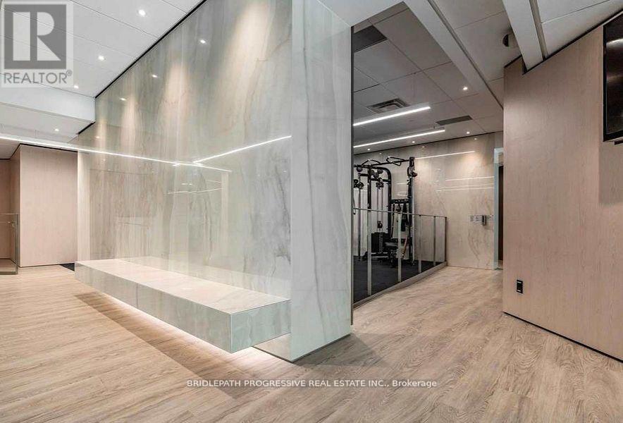 Photo 1 of 706 1001 Bay Street, Toronto ON