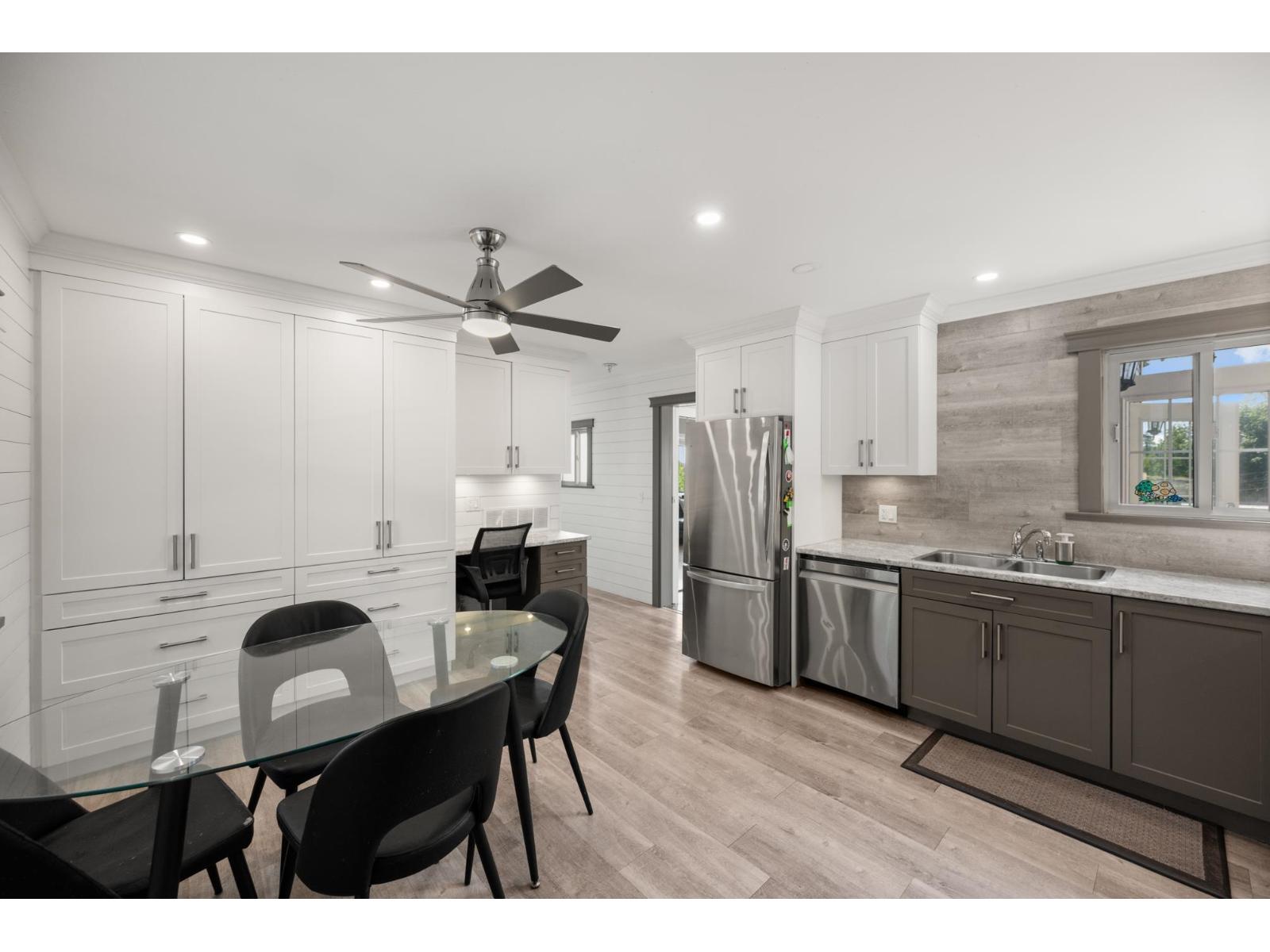 Photo 5 of 6773 256 Street, Langley BC