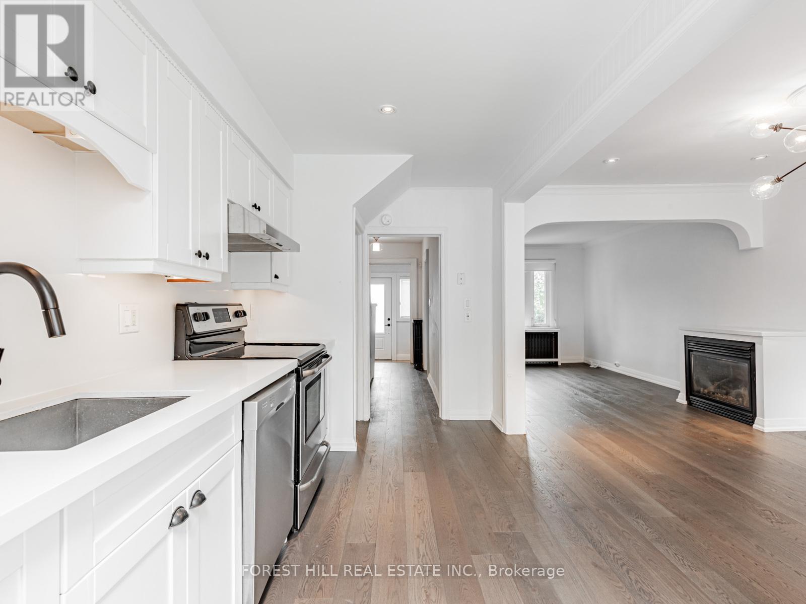 Photo 26 of 123 Bowie Avenue, Toronto ON