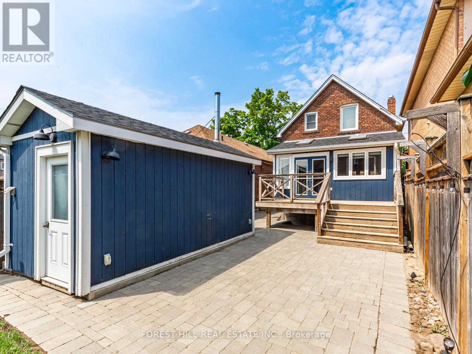 Photo 20 of 123 Bowie Avenue, Toronto ON
