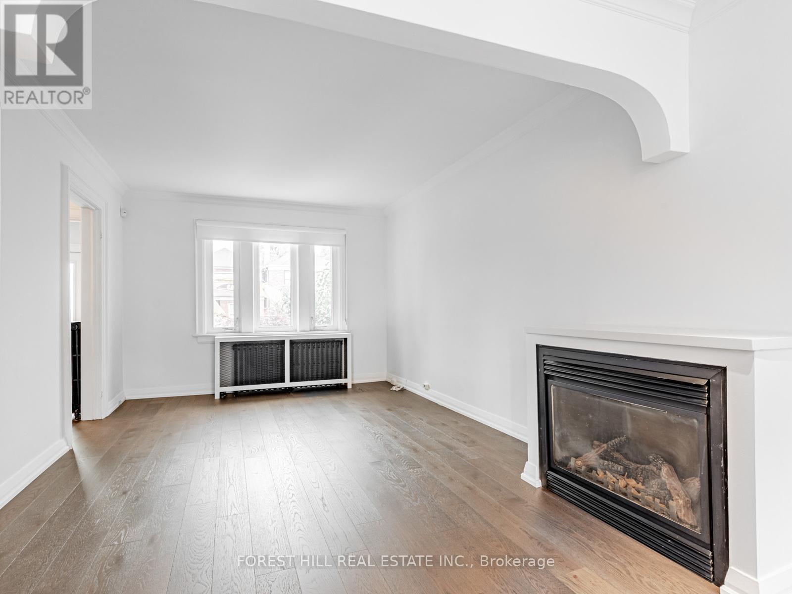 Photo 21 of 123 Bowie Avenue, Toronto ON