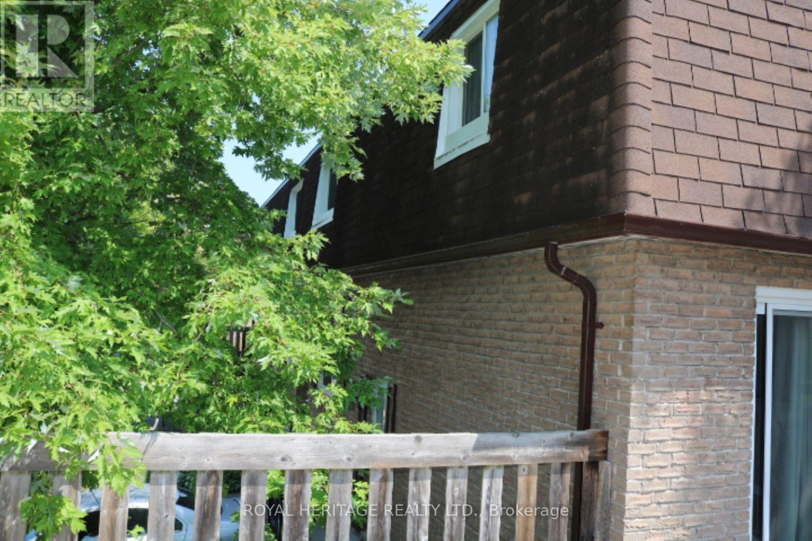 Photo 13 of 89 320 Blackthorn Street, Oshawa ON