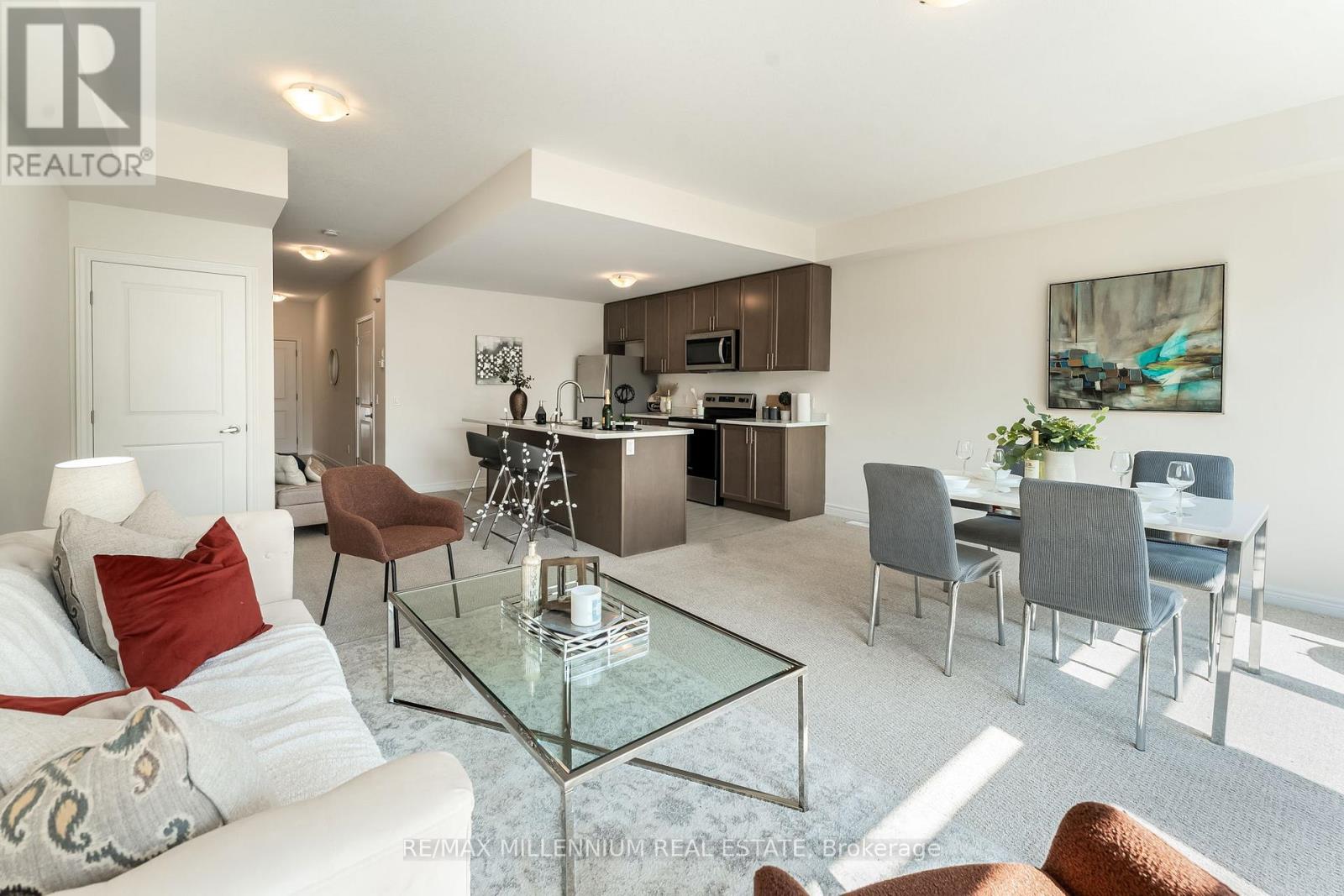 Photo 15 of 53 77 Diana Avenue, Brantford ON