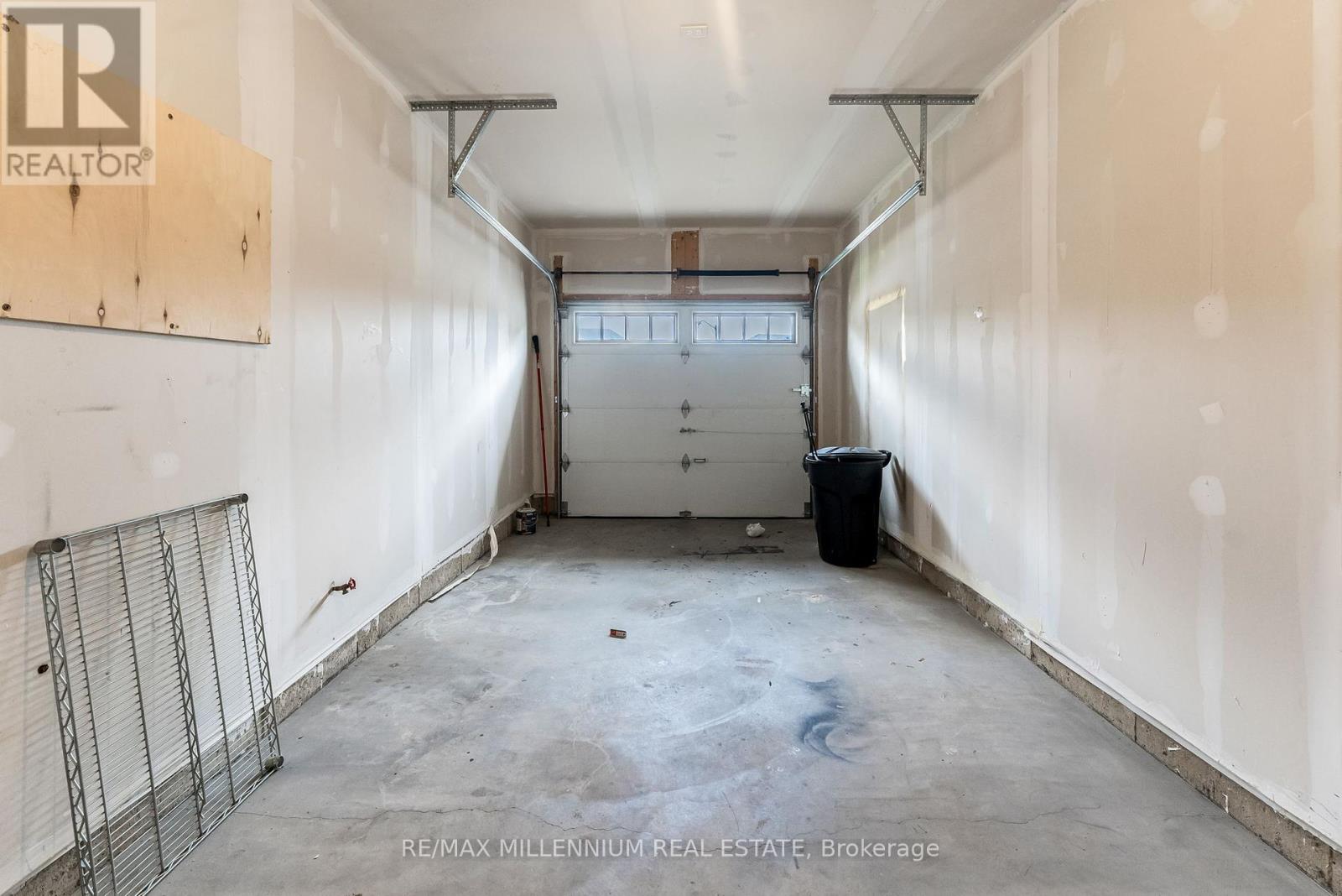 Photo 46 of 53 77 Diana Avenue, Brantford ON