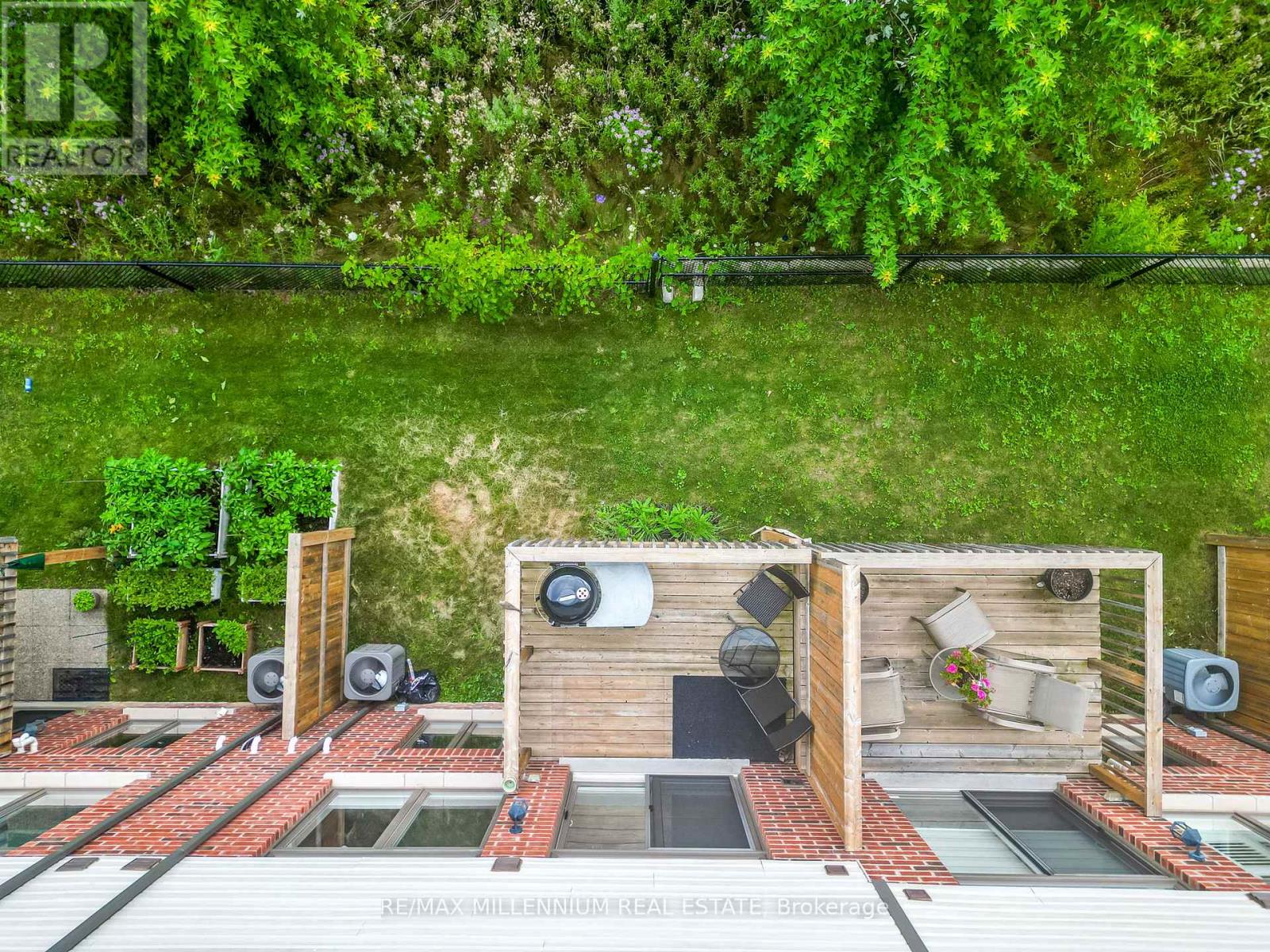 Photo 49 of 53 77 Diana Avenue, Brantford ON