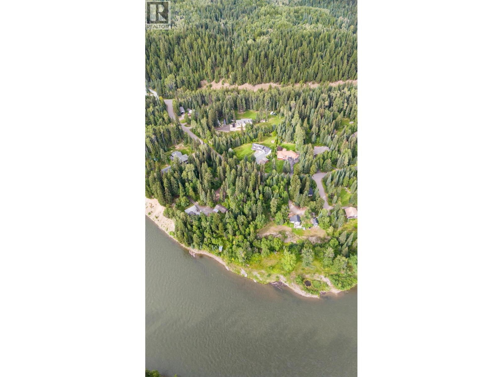 Photo 10 of 8291 Toombs Drive, Prince George BC