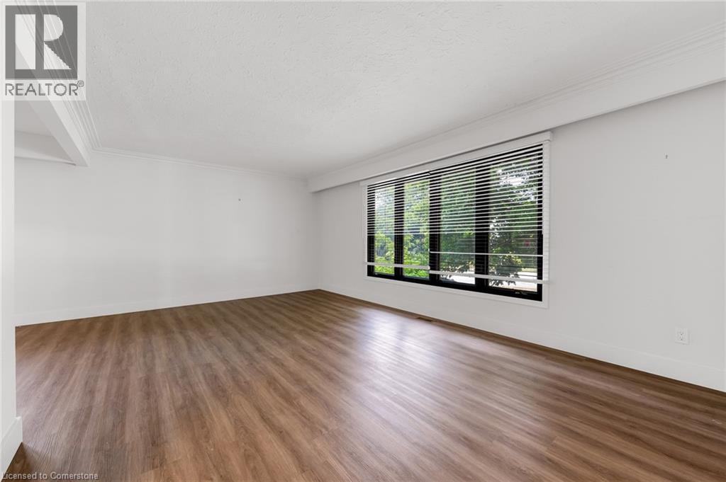 Photo 12 of 4252 William St Street, Lincoln ON